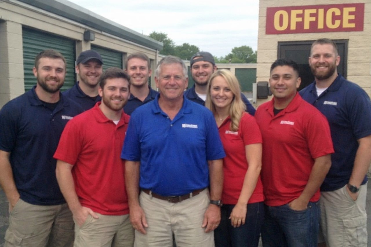 Water damage restoration professionals in Plantation, FL